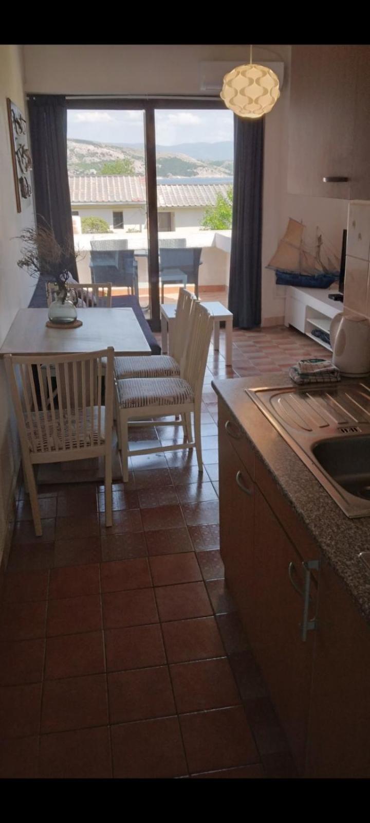 Apartmani Baska S Pogledom Na More Exteriör bild